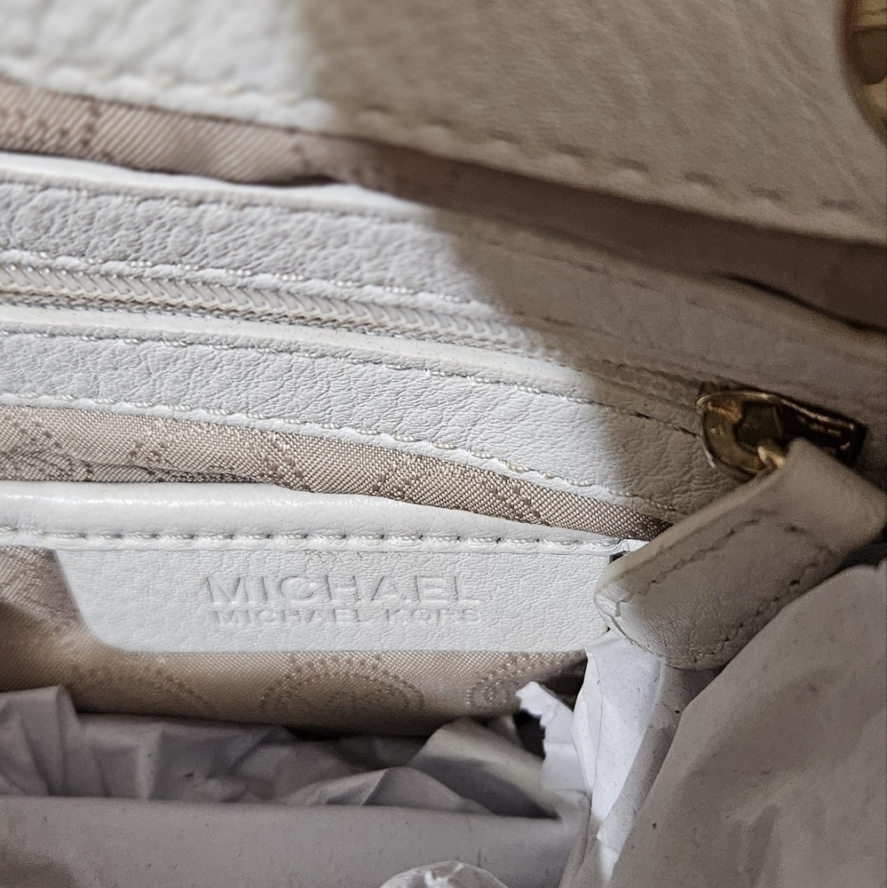 MICHAEL KORS WHITE LEATHER SHOULDER BAG - Picture 6 of 7
